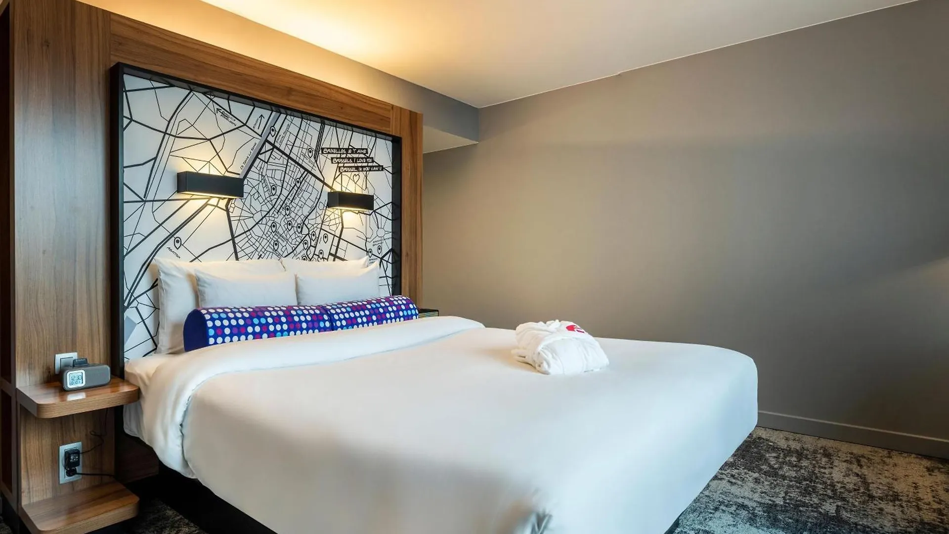***  Aloft Brussels Schuman Hotel Belgium
